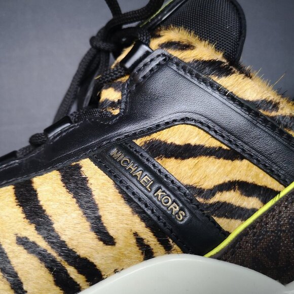 Michael Michael Kors Ladies Size 8.5 Animal Print Olympia Extreme Sneakers - Picture 7 of 9